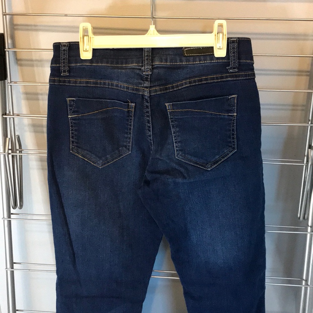 Express Jeans - Picture 3 of 5